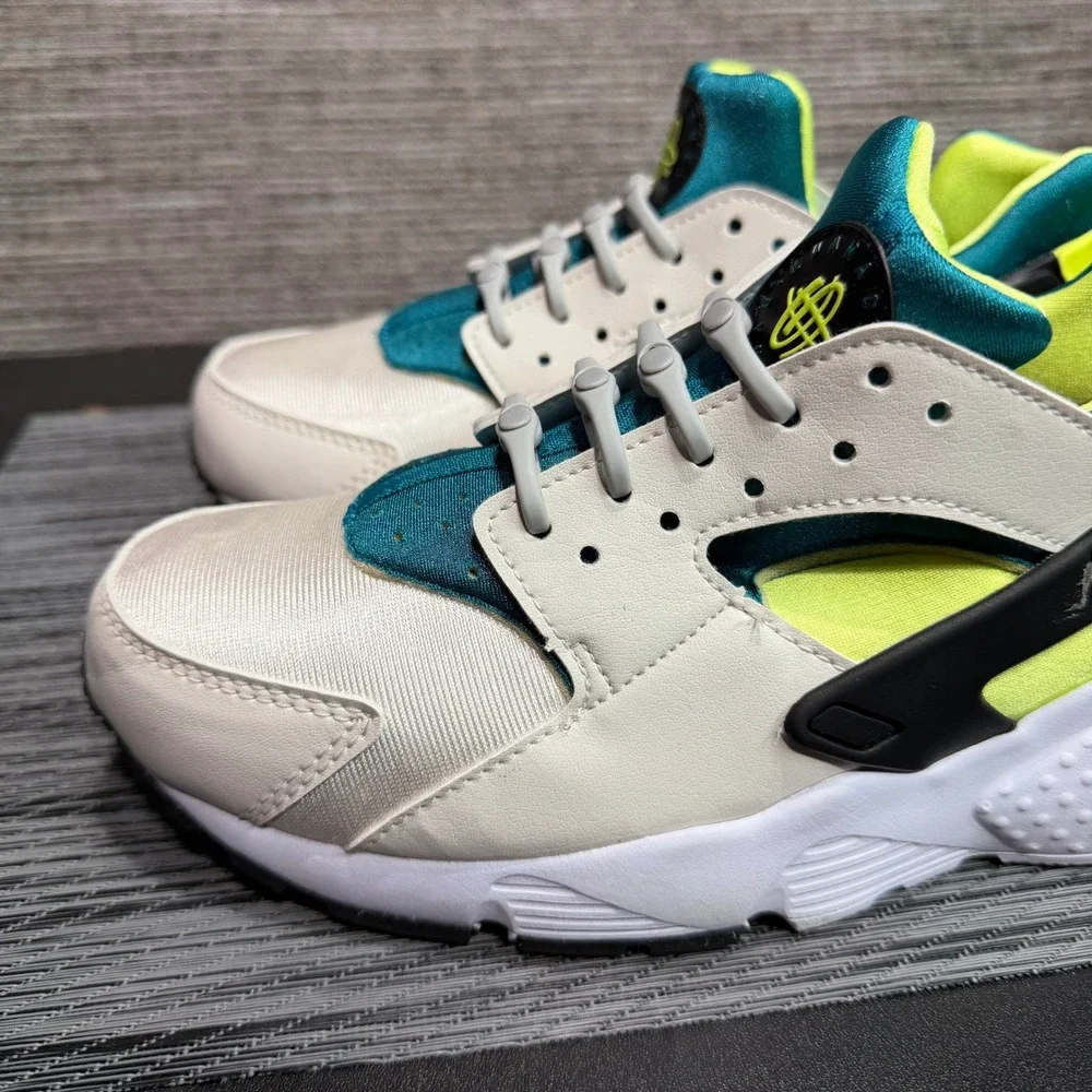Nike Sneakers Kids 7Y White Teal Volt Air Huarache 654275-045 Heel Strap Sporty